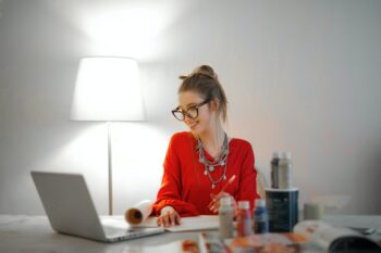 Como trabalhar de Freelancer digital ?